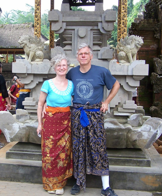 Sarongs of Bali - part 1 - Andrea Schewe Design